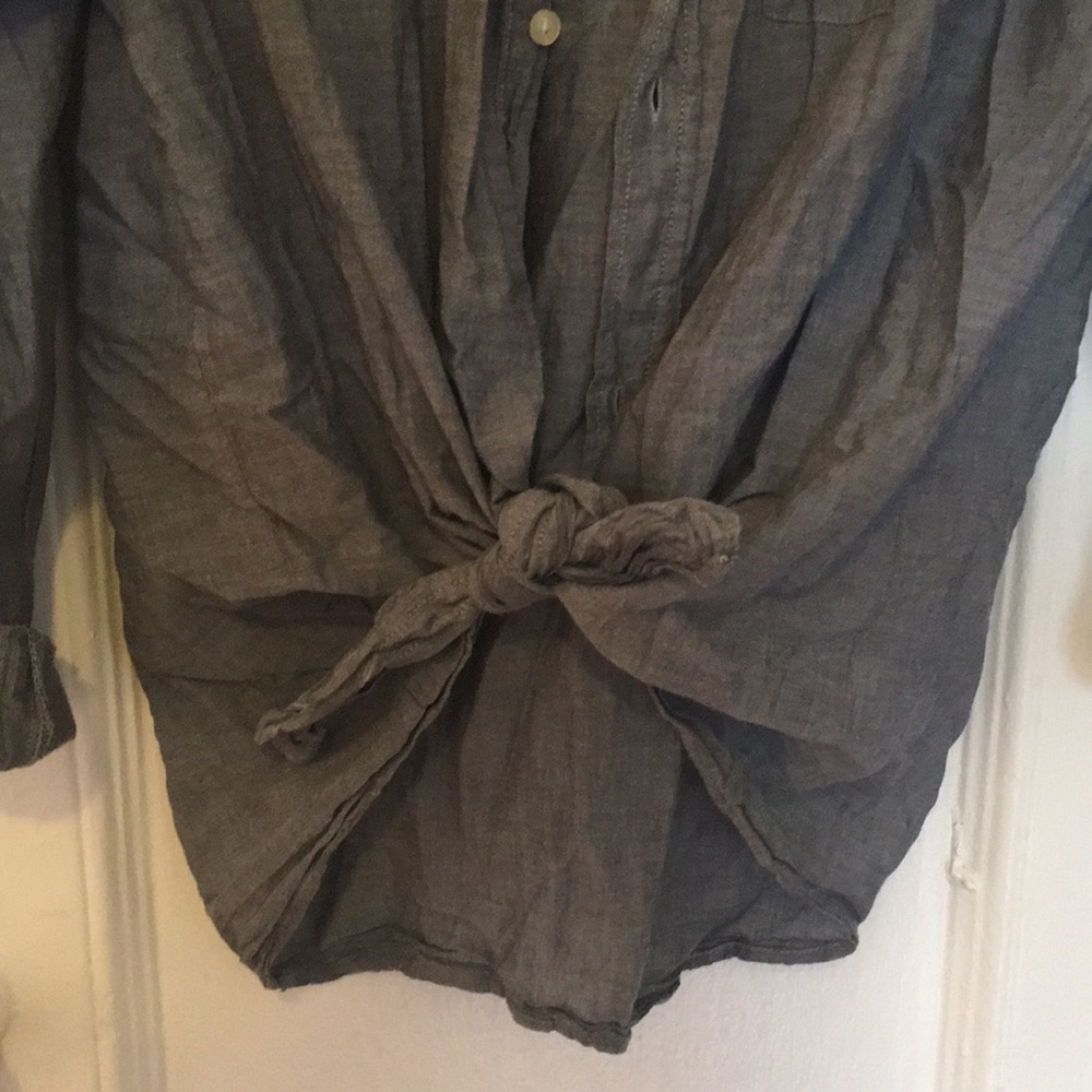 Tied button up - Picture 2 of 3